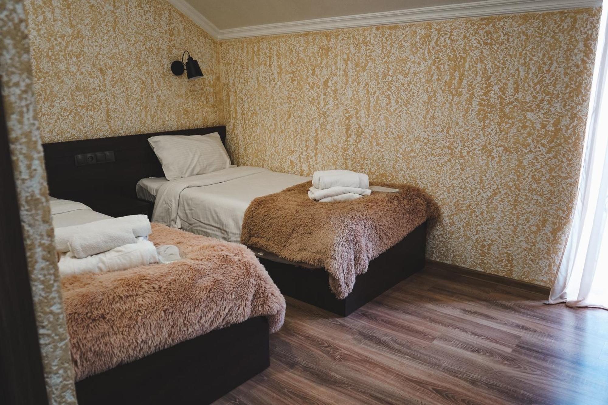 Hotel Toliketi Stepancminda Exteriér fotografie