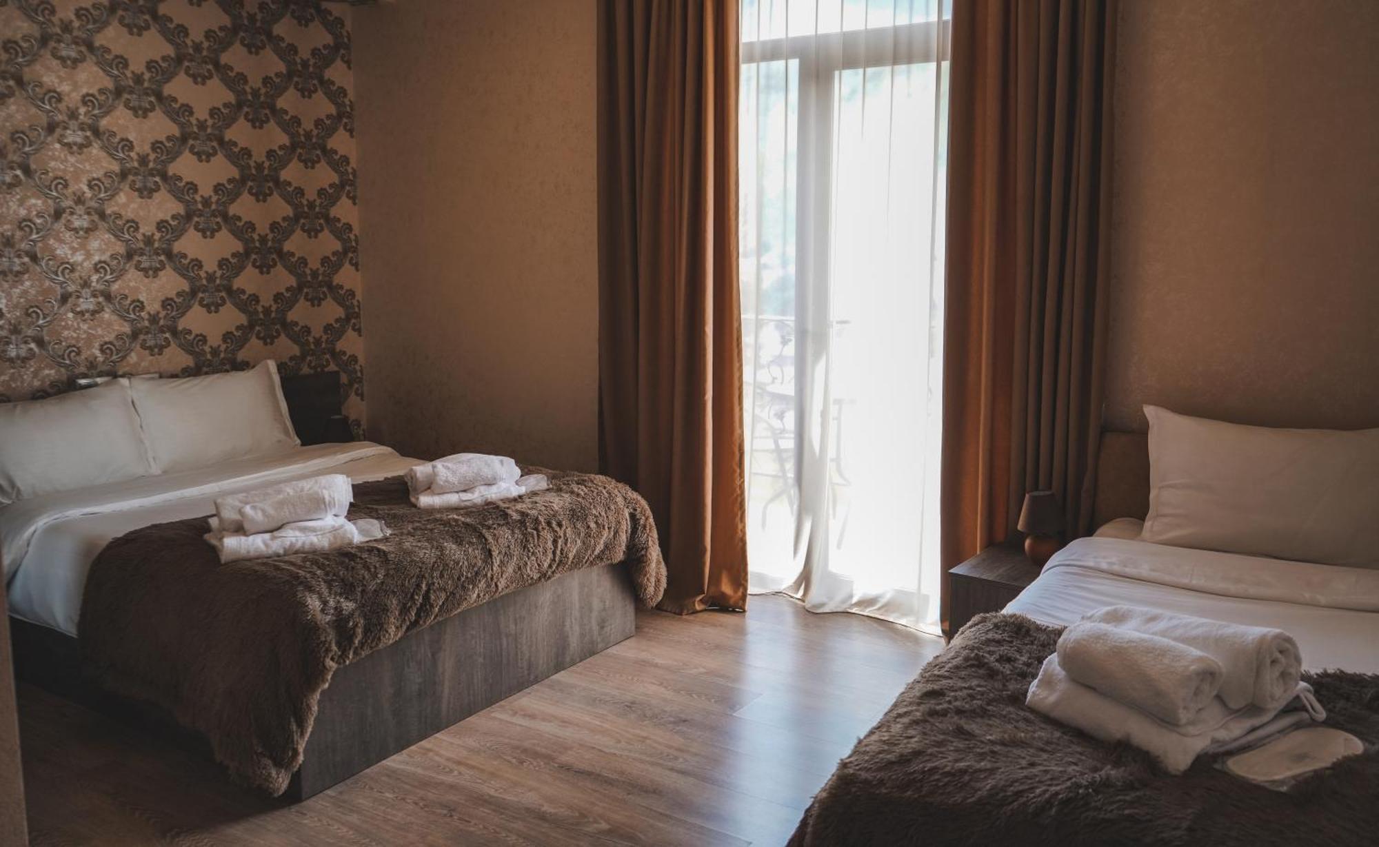 Hotel Toliketi Stepancminda Exteriér fotografie