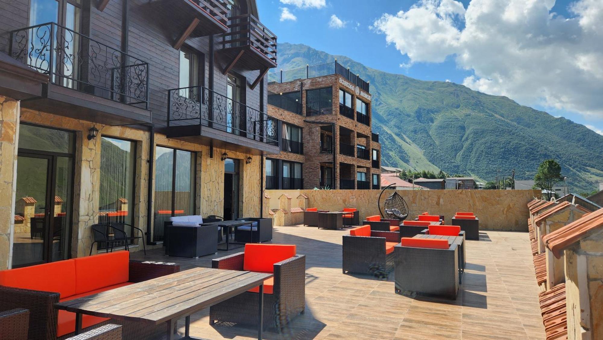 Hotel Toliketi Stepancminda Exteriér fotografie
