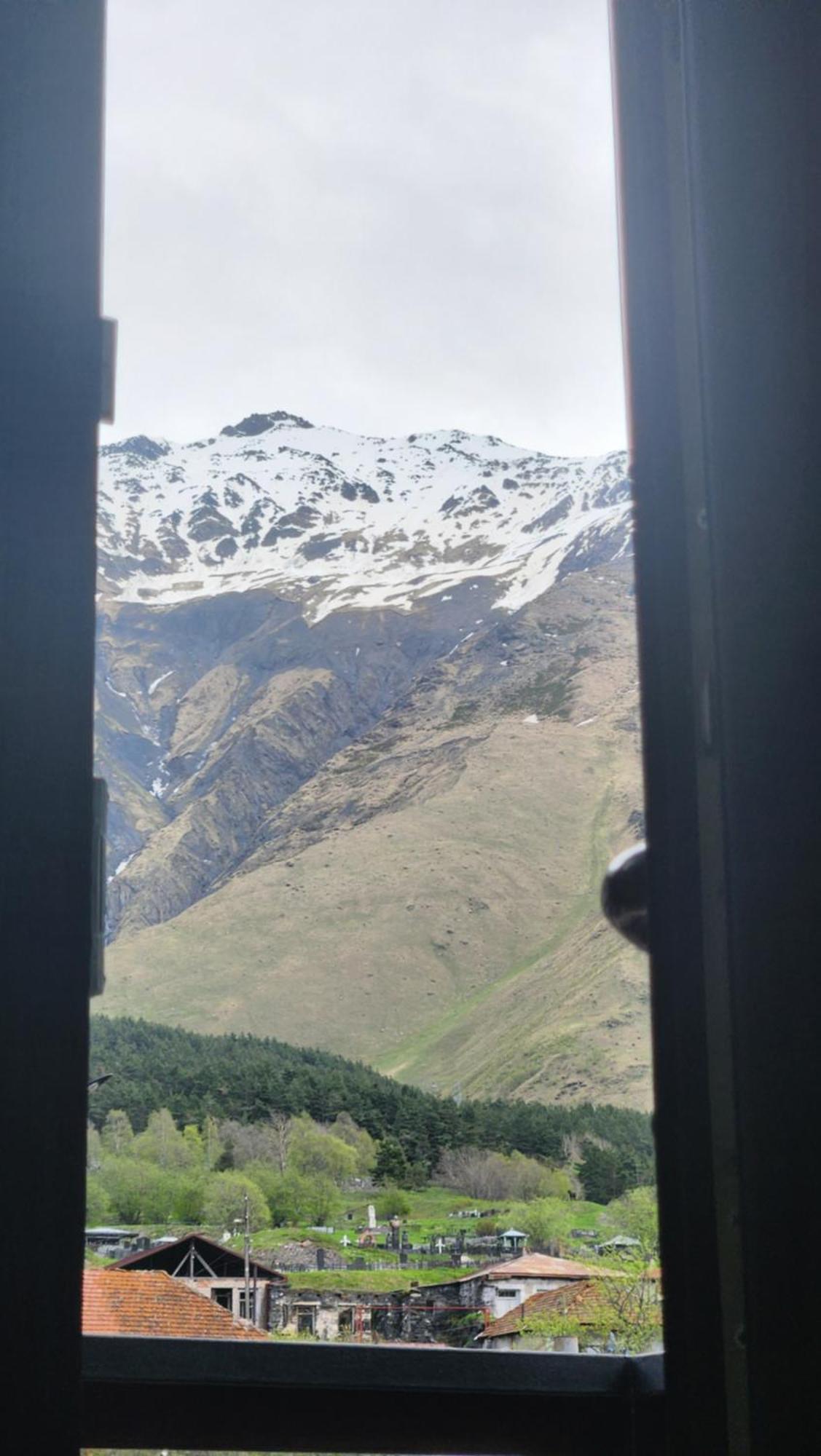 Hotel Toliketi Stepancminda Exteriér fotografie